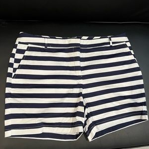 Izod Navy & White Stripe shorts